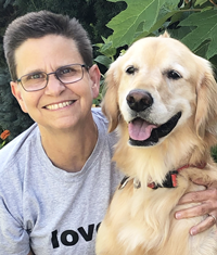 Portrait of Lisa Jenny Stinson, ICRT Reiki Master Teacher.